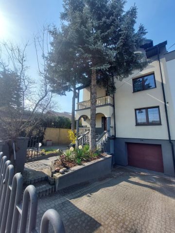 bliźniak, 5 pokoi Starachowice Wanacja, ul. Miodowa. Zdjęcie 1