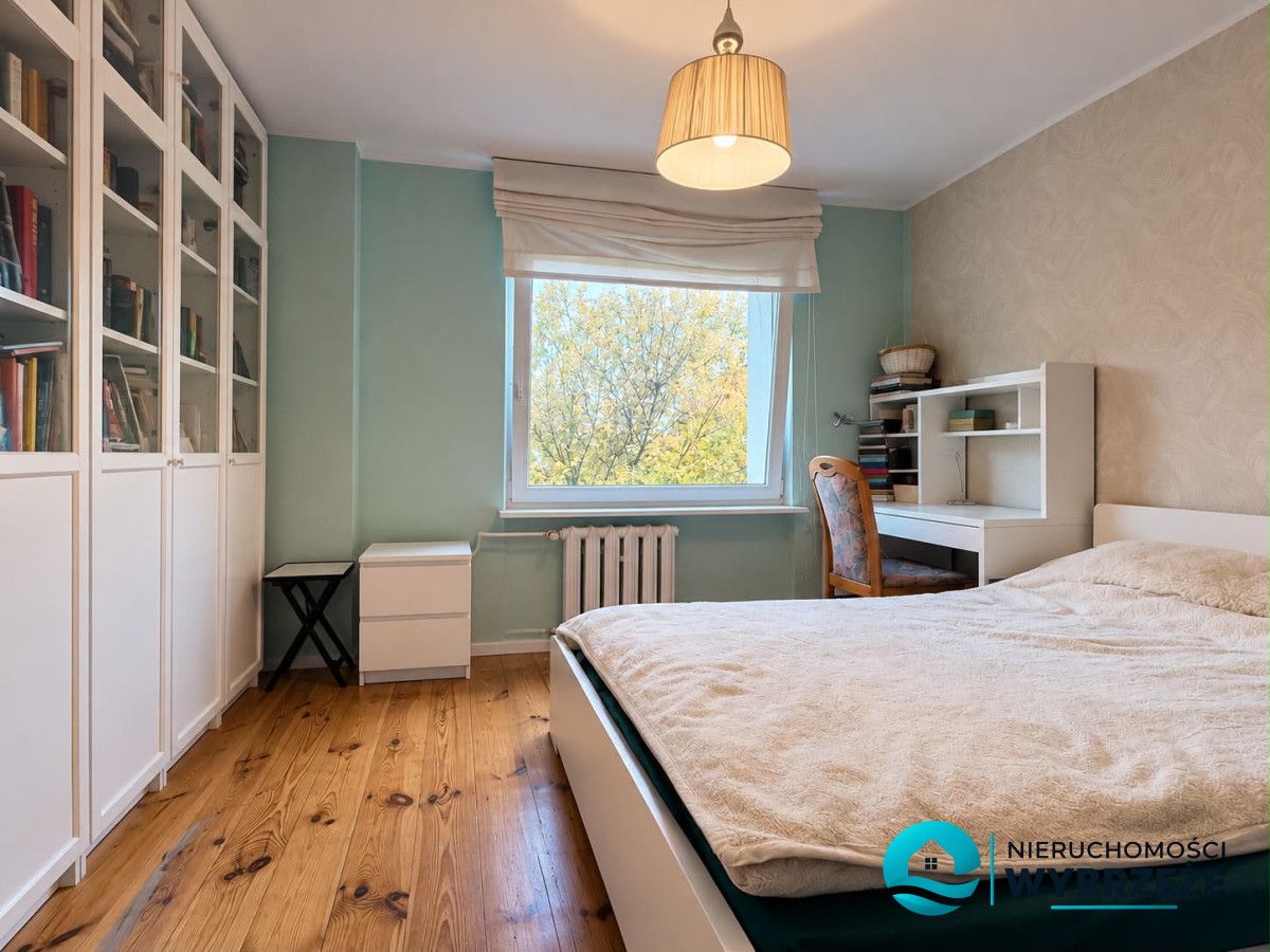 Mieszkanie 3-pokojowe Gdynia Pogórze, ul. Wiceadmirała Kazimierza Porębskiego. Zdjęcie 2