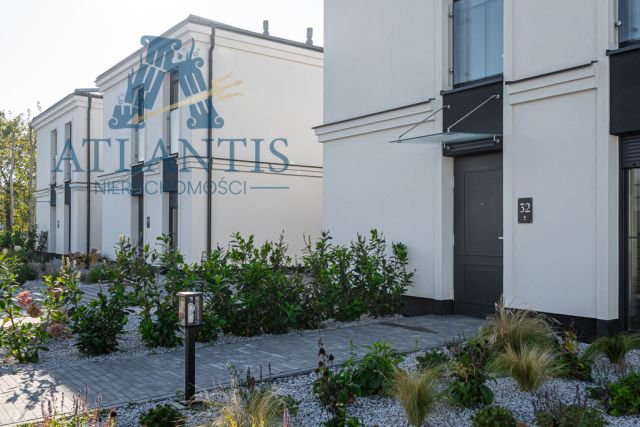 dom szeregowy, 5 pokoi Niemcz. Zdjęcie 1