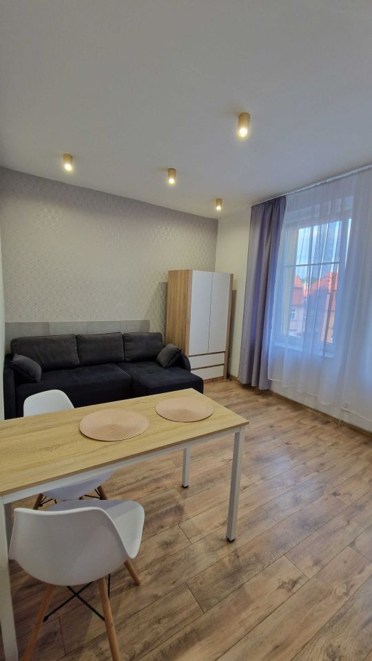 Mieszkanie 1-pokojowe Wałbrzych Śródmieście, pl. Kościelny