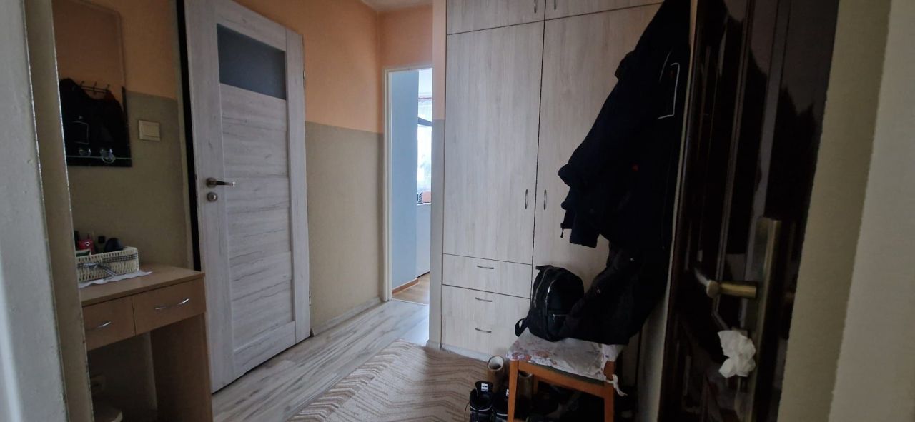 Mieszkanie 2-pokojowe Karnity. Zdjęcie 2