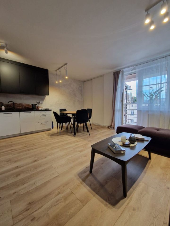 Mieszkanie 2-pokojowe Jelenia Góra. Zdjęcie 4