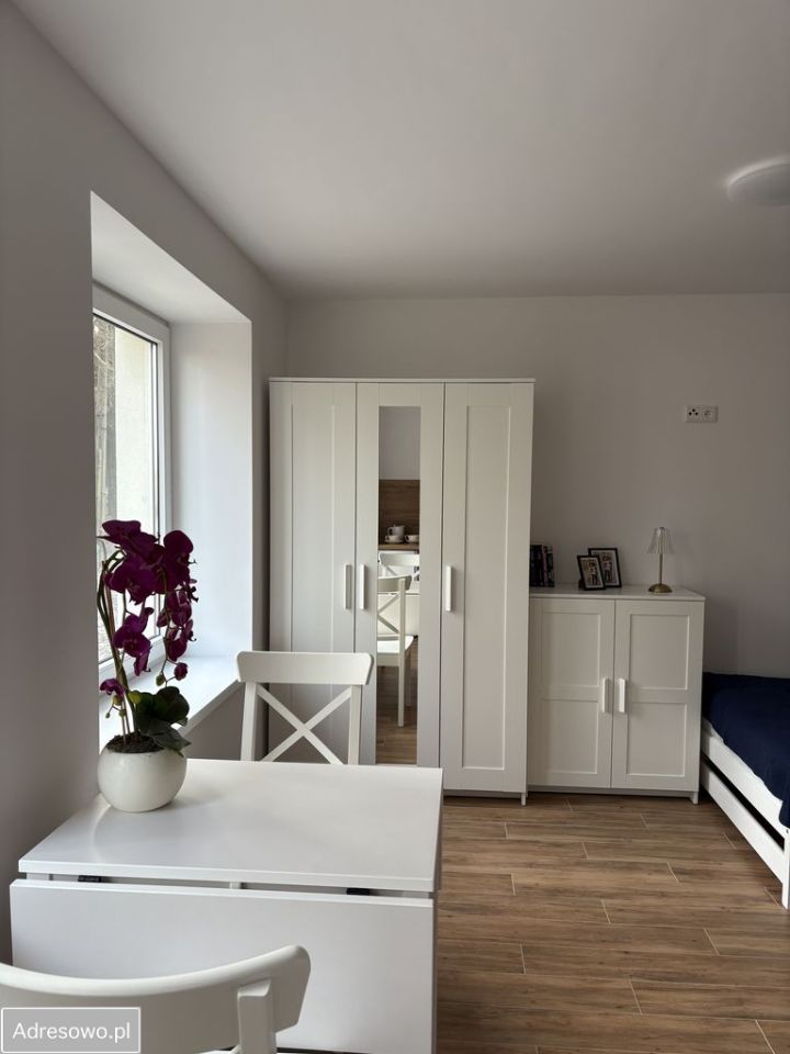 Mieszkanie 1-pokojowe Umiastów, ul. Umiastowska. Zdjęcie 16