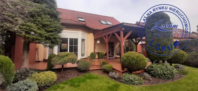 dom szeregowy, 5 pokoi Leszno, ul. Leśna Osada. Zdjęcie 2