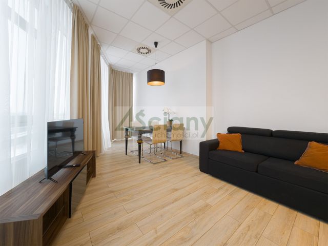 Mieszkanie 2-pokojowe Warszawa Włochy, ul. Aleje Jerozolimskie. Zdjęcie 1