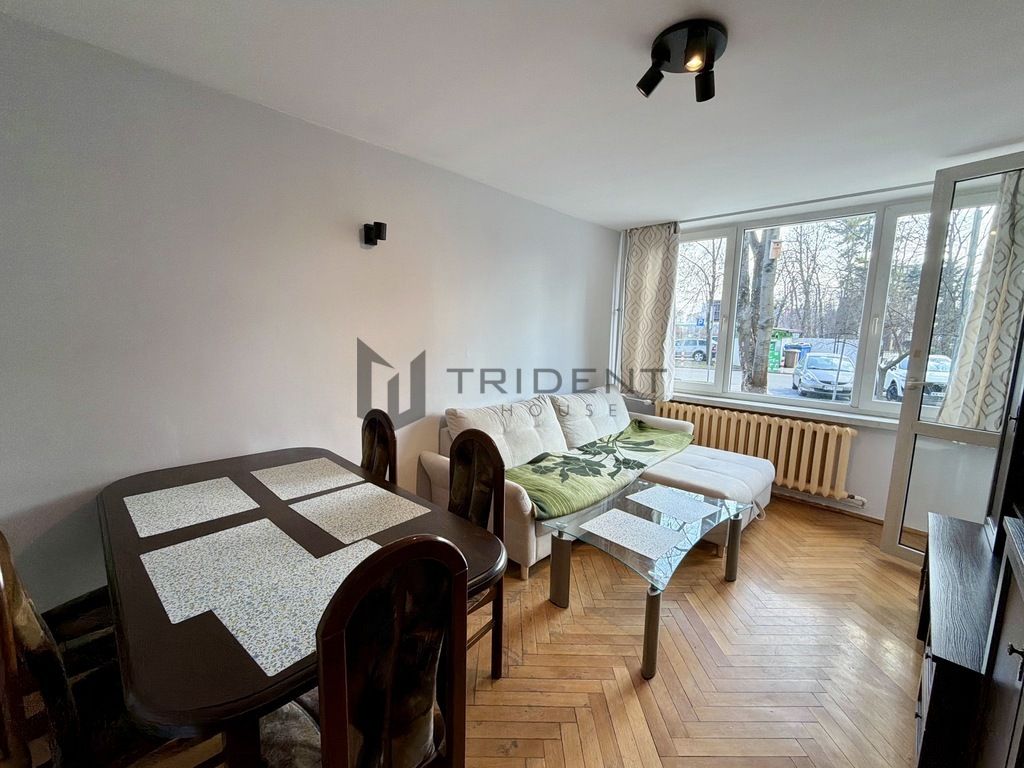 Mieszkanie 3-pokojowe Warszawa Śródmieście, ul. Czerniakowska. Zdjęcie 2