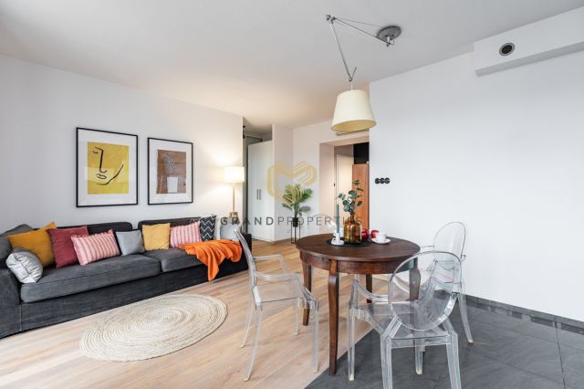 Mieszkanie 4-pokojowe Warszawa Śródmieście, pl. Konstytucji. Zdjęcie 8