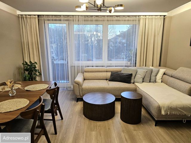 Mieszkanie 3-pokojowe Radom Michałów, ul. Piastowska. Zdjęcie 1