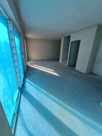 dom szeregowy, 4 pokoje Złotniki, Złotniki. Zdjęcie 7