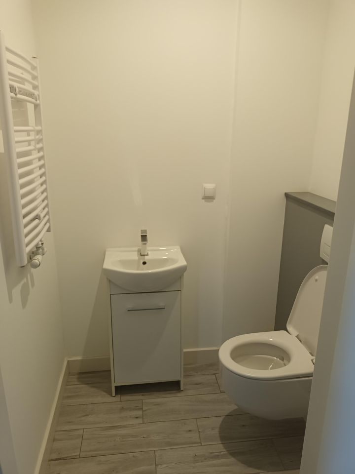 dom wolnostojący, 5 pokoi Kiełpino, ul. Urocza. Zdjęcie 15