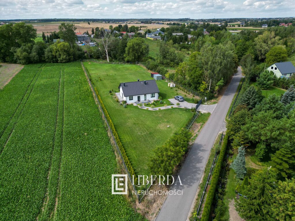 dom wolnostojący, 3 pokoje Bystrzejowice Pierwsze. Zdjęcie 2