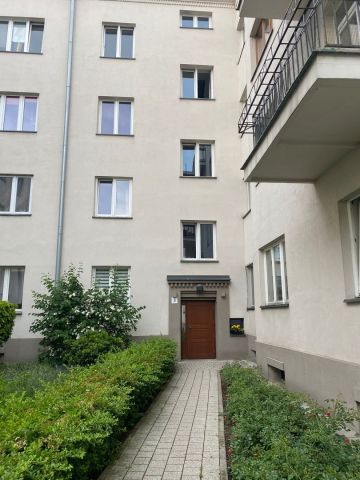 Mieszkanie 3-pokojowe Warszawa Mokotów, ul. Tadeusza Hołówki. Zdjęcie 1