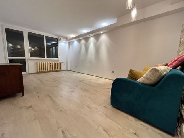 Mieszkanie 4-pokojowe Głogów. Zdjęcie 1