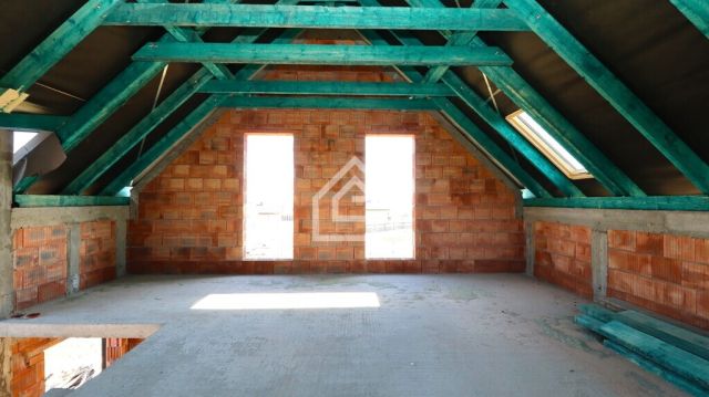 dom wolnostojący, 4 pokoje Szarów. Zdjęcie 8