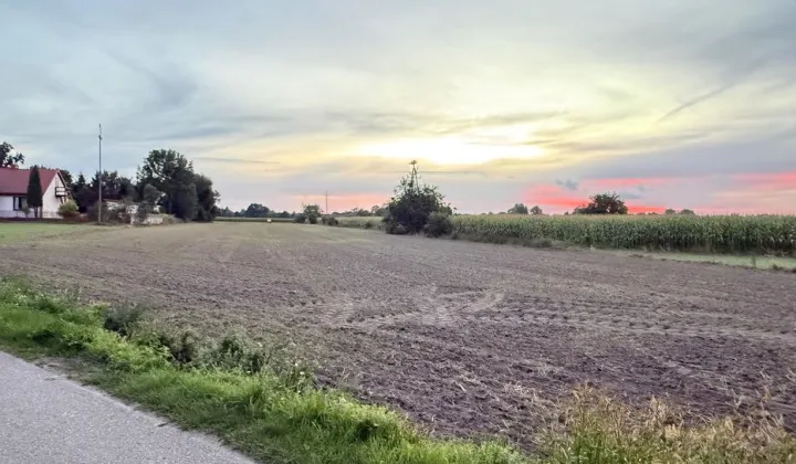 Działka budowlana Strzeszewo