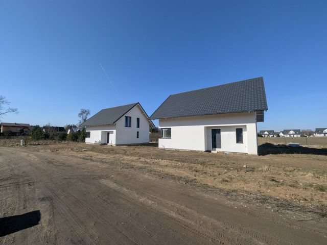 dom wolnostojący, 5 pokoi Kaliska. Zdjęcie 1