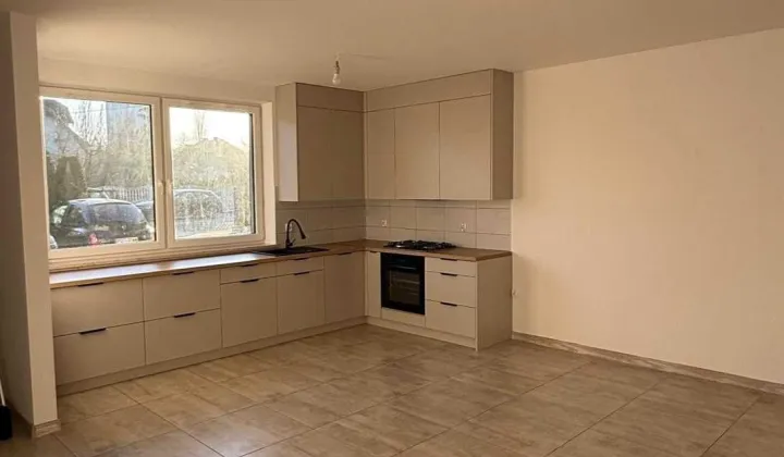 Mieszkanie 3-pokojowe Ostrzeszów, ul. gen. Władysława Sikorskiego