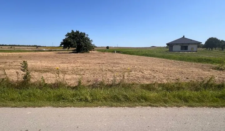 Działka budowlana Wysoka Głogowska, ul. Polna
