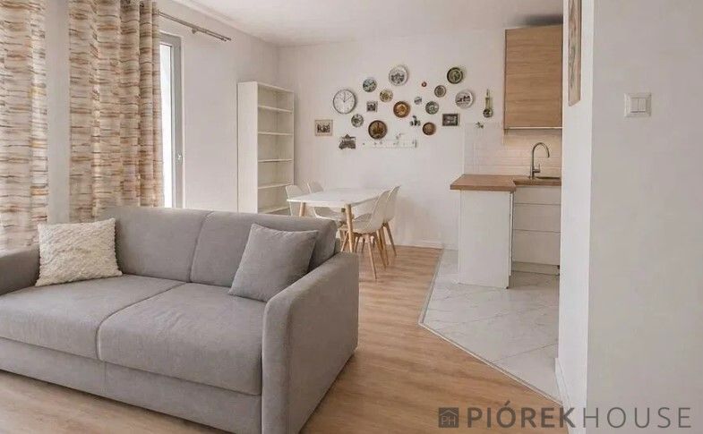 Mieszkanie 3-pokojowe Ząbki, ul. Powstańców. Zdjęcie 2