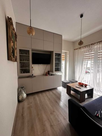 Mieszkanie 2-pokojowe Mielec Smoczka, ul. kard. Stefana Wyszyńskiego. Zdjęcie 1