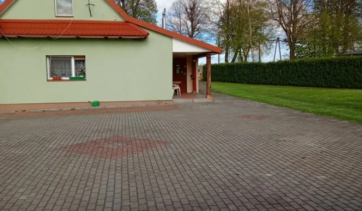 dom wolnostojący, 5 pokoi Pisanica