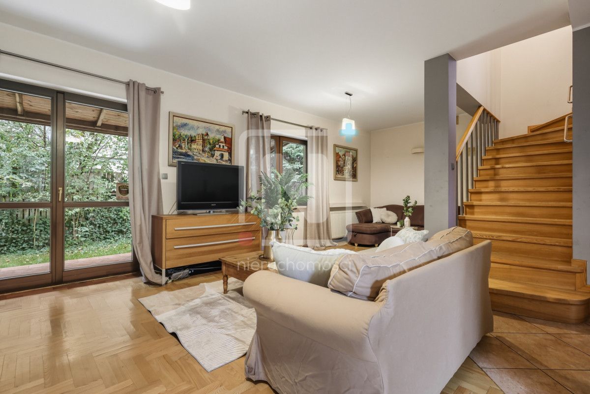 dom szeregowy, 4 pokoje Warszawa Wesoła, ul. Mazowiecka. Zdjęcie 4