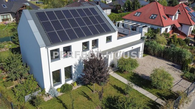 dom wolnostojący, 4 pokoje Siekierki Wielkie. Zdjęcie 2
