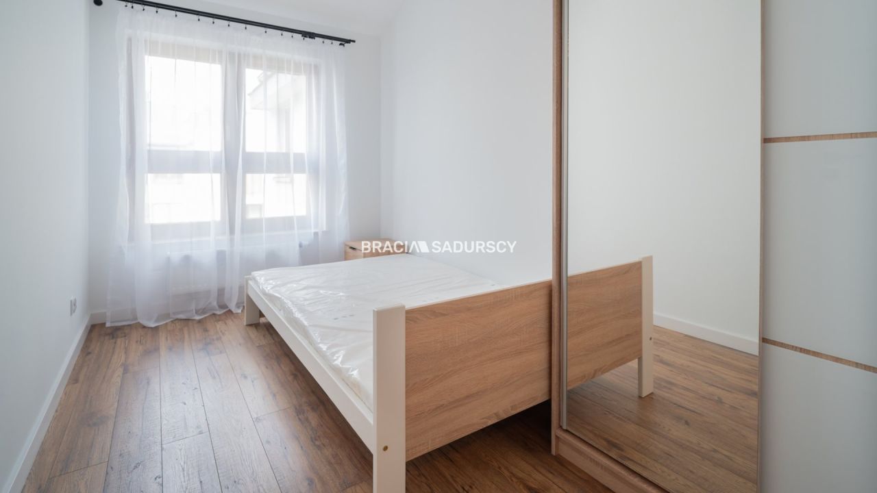 Mieszkanie 5-pokojowe Kraków Bieżanów, ul. Henryka i Karola Czeczów. Zdjęcie 15