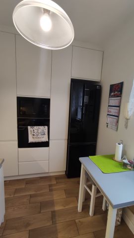 dom szeregowy, 6 pokoi Piastów, pl. Słoneczny. Zdjęcie 3