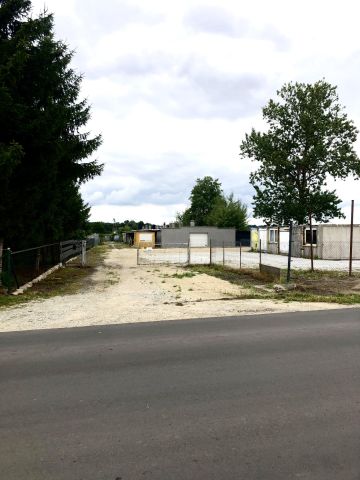 Hala/magazyn Chomiąża, ul. Średzka. Zdjęcie 1