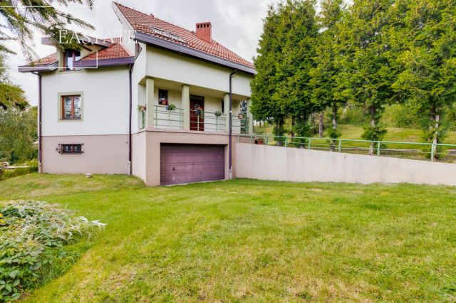 dom wolnostojący, 4 pokoje Chwaszczyno, ul. Kawelska. Zdjęcie 18