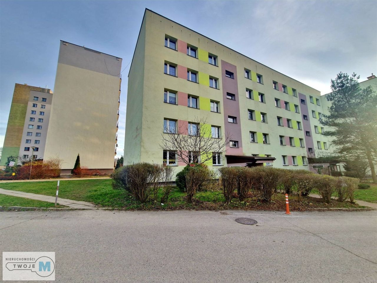 Mieszkanie 3-pokojowe Kielce. Zdjęcie 14