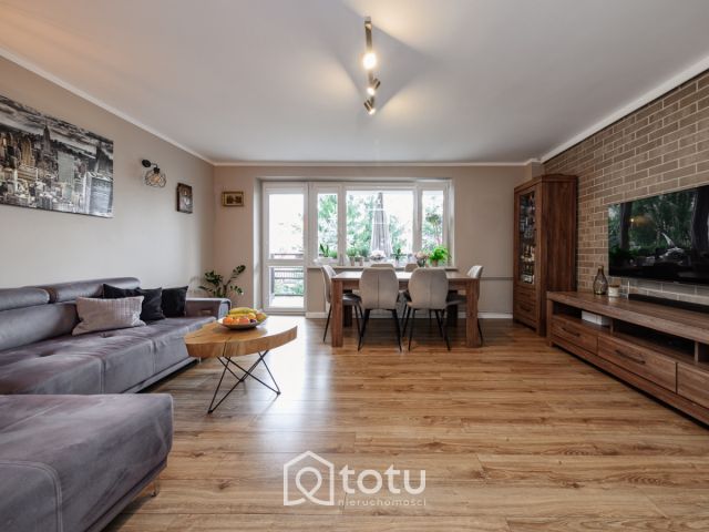 Mieszkanie 4-pokojowe Warszawa Wesoła, ul. Ułańska. Zdjęcie 3