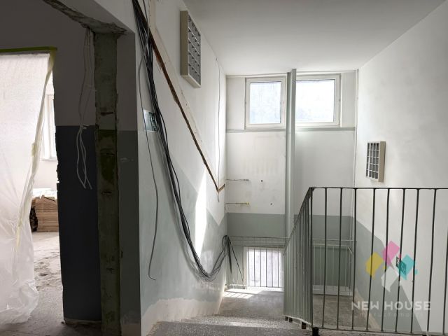 Biuro Olsztyn Podgrodzie, al. Aleja Obrońców Tobruku. Zdjęcie 15