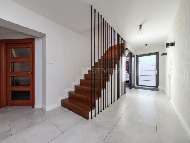 dom wolnostojący, 8 pokoi Warszawa Ursus, ul. Słupska. Zdjęcie 13