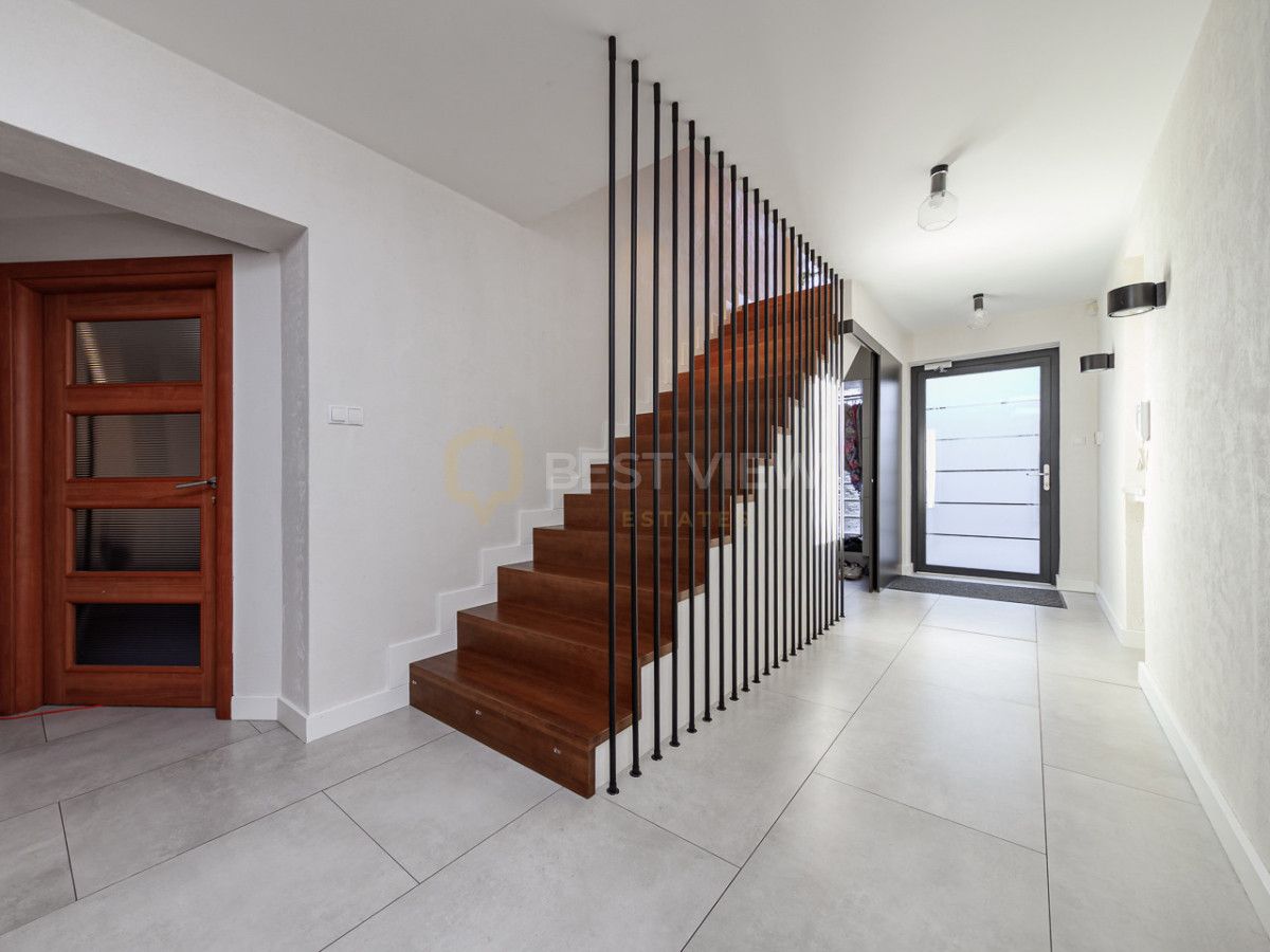 dom wolnostojący, 8 pokoi Warszawa Ursus, ul. Słupska. Zdjęcie 13