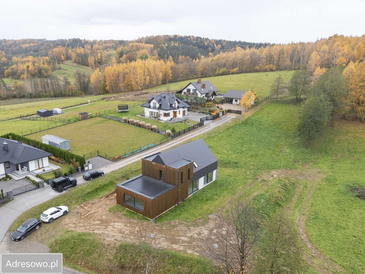 dom wolnostojący, 5 pokoi Siedliska. Zdjęcie 9