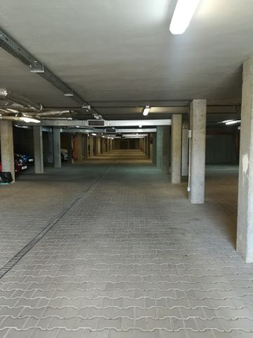 Garaż/miejsce parkingowe Kraków Kurdwanów, ul. por. Halszki. Zdjęcie 1