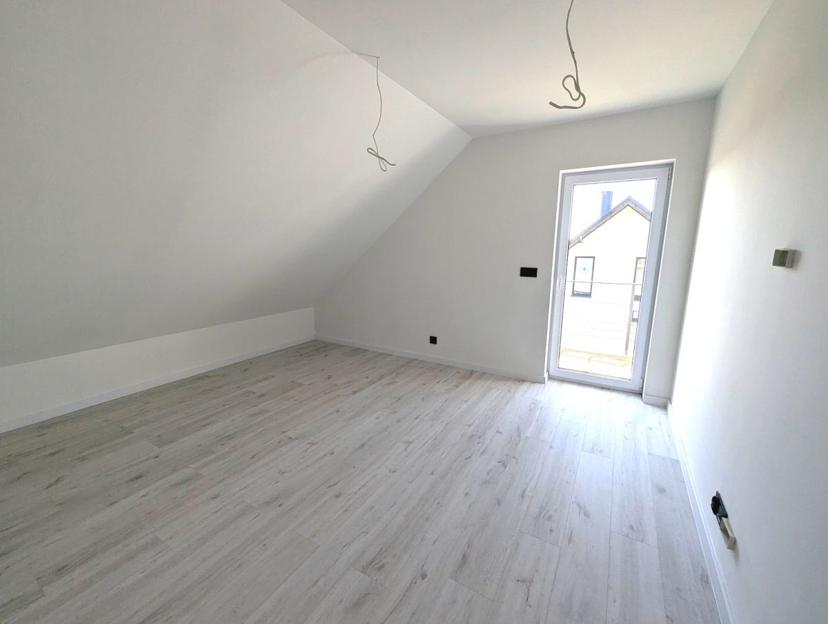 dom wolnostojący, 4 pokoje Rokocin. Zdjęcie 13