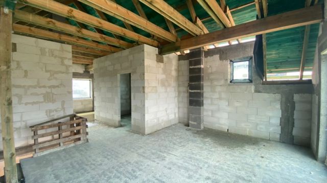 bliźniak, 5 pokoi Bojano. Zdjęcie 5