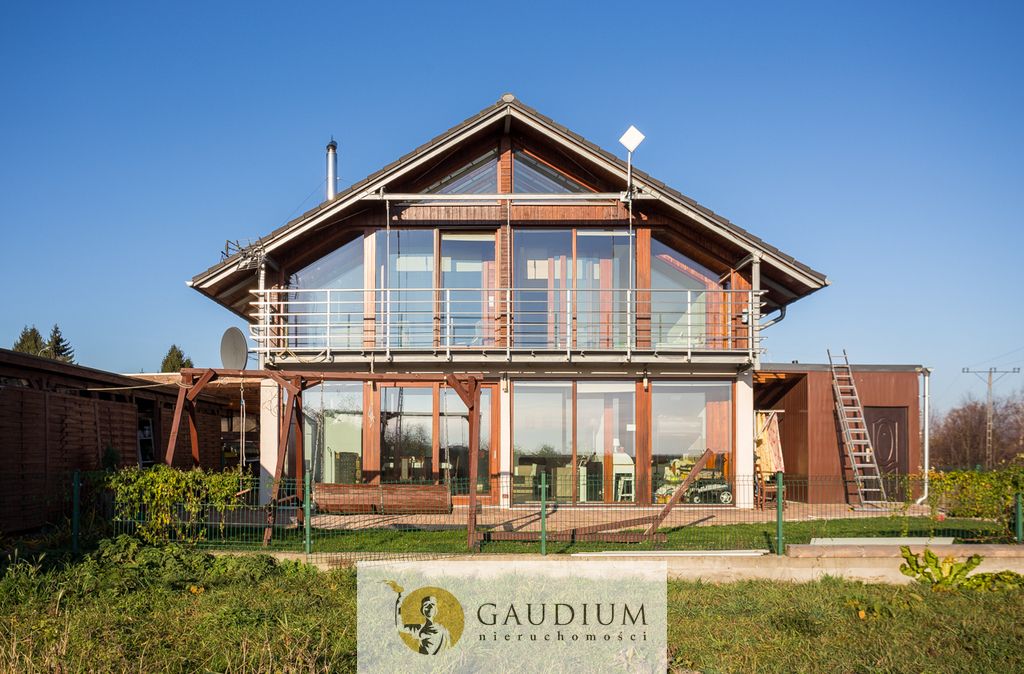 dom wolnostojący, 15 pokoi Rewa. Zdjęcie 17