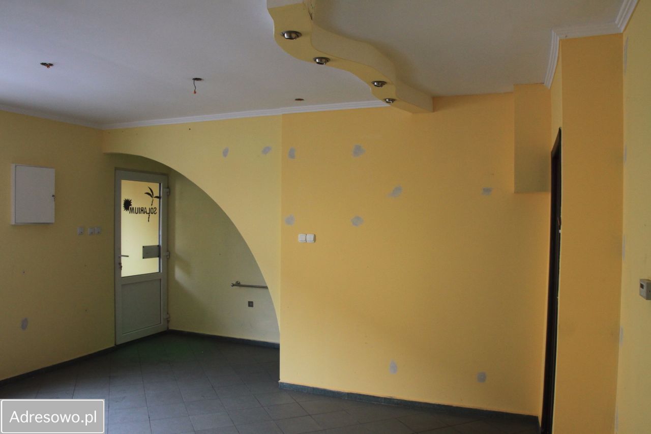 Lokal Nowa Ruda, os. XXX-lecia. Zdjęcie 3