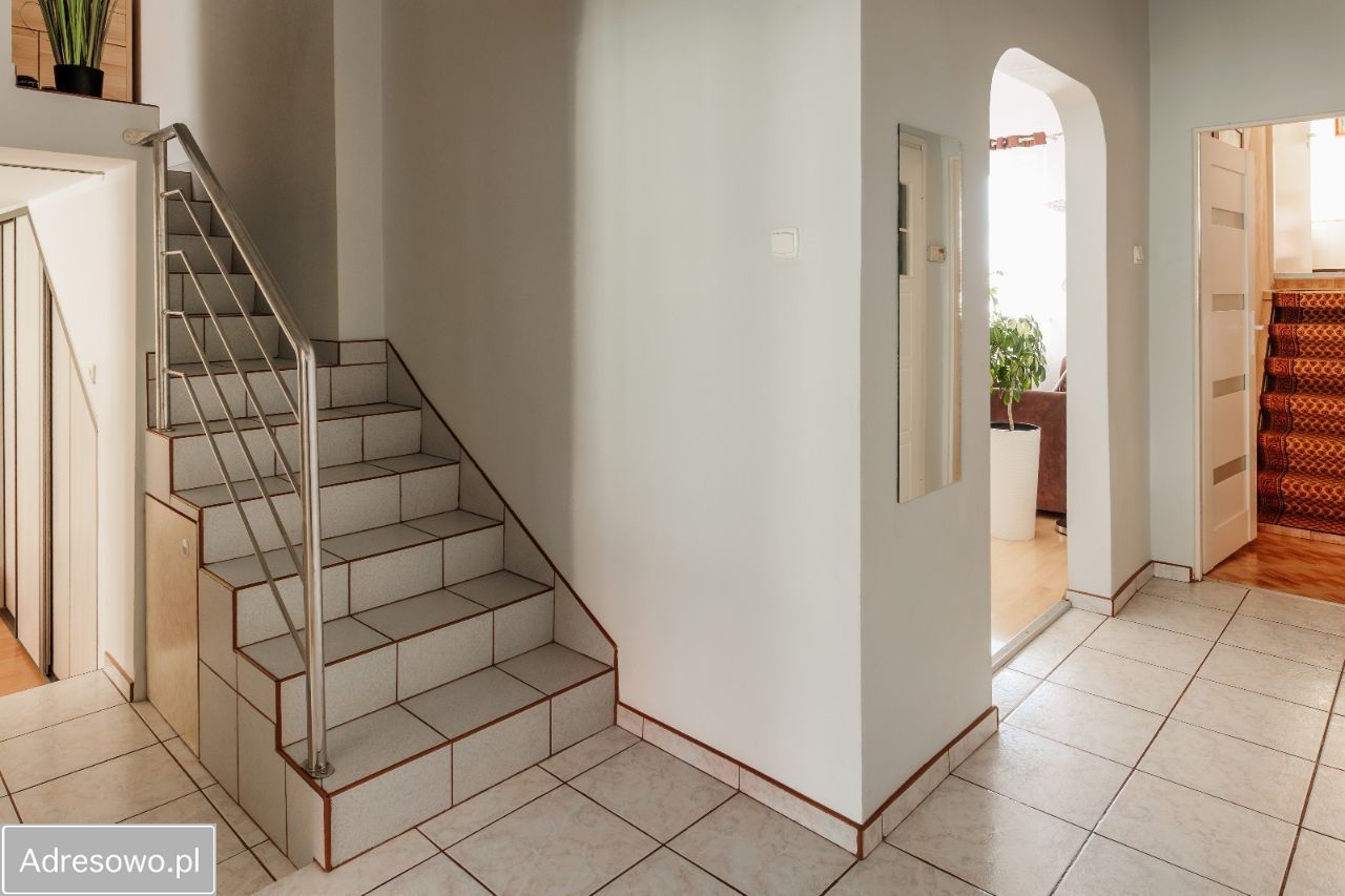 dom szeregowy, 5 pokoi Olsztyn, ul. Marii Zientary-Malewskiej. Zdjęcie 2