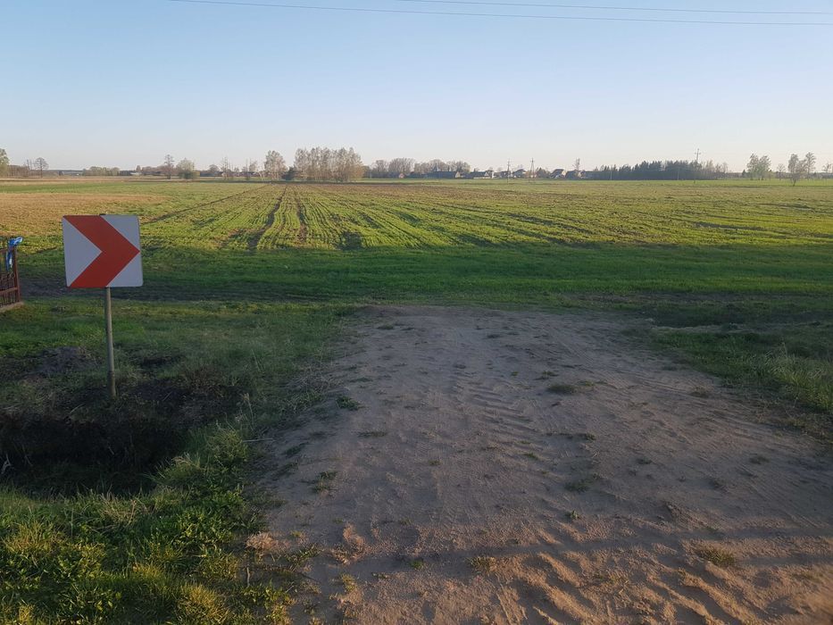 Działka budowlana Mochnate. Zdjęcie 3