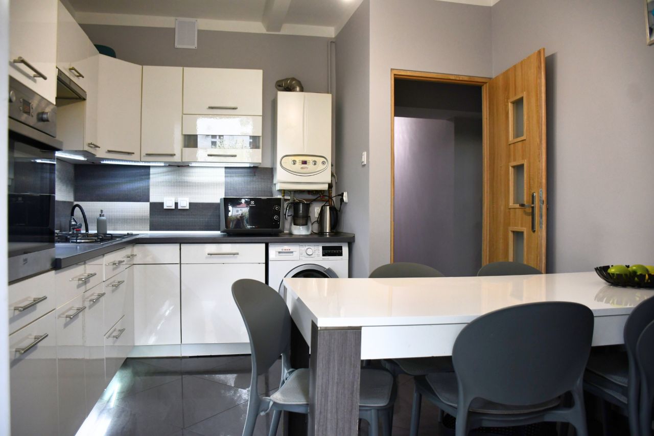 Mieszkanie 4-pokojowe Świebodzice, ul. Polna