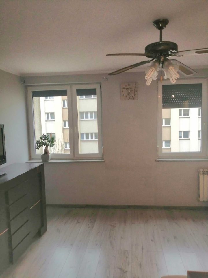 Mieszkanie 2-pokojowe Wieluń, os. Armii Krajowej. Zdjęcie 5