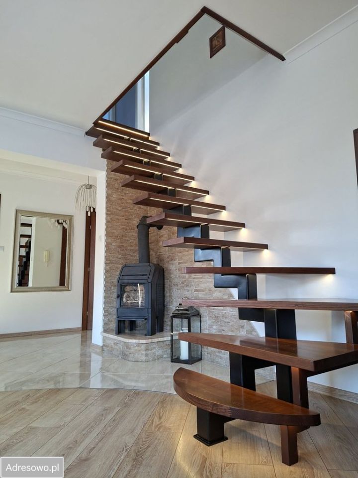 dom wolnostojący, 6 pokoi Mosty, ul. Dębowa. Zdjęcie 9