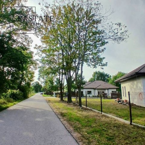 dom wolnostojący, 5 pokoi Czersk. Zdjęcie 1