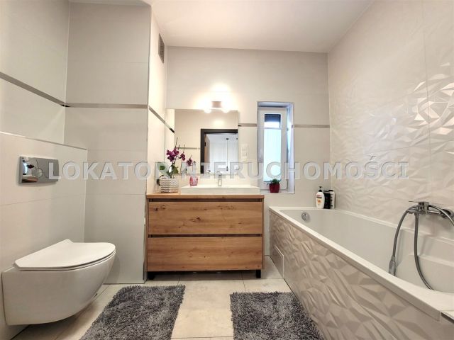 bliźniak, 5 pokoi Piła. Zdjęcie 20