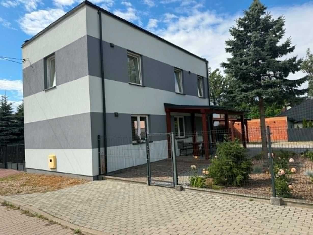 dom wolnostojący Kutno, ul. Konduktorska. Zdjęcie 1